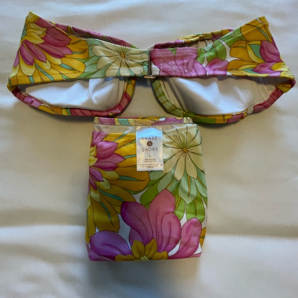 Shade Shore Floral Bikini Set - Picture 4 of 7